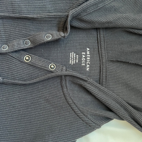 AE Waffle Henley Hoodie - Picture 2 of 4